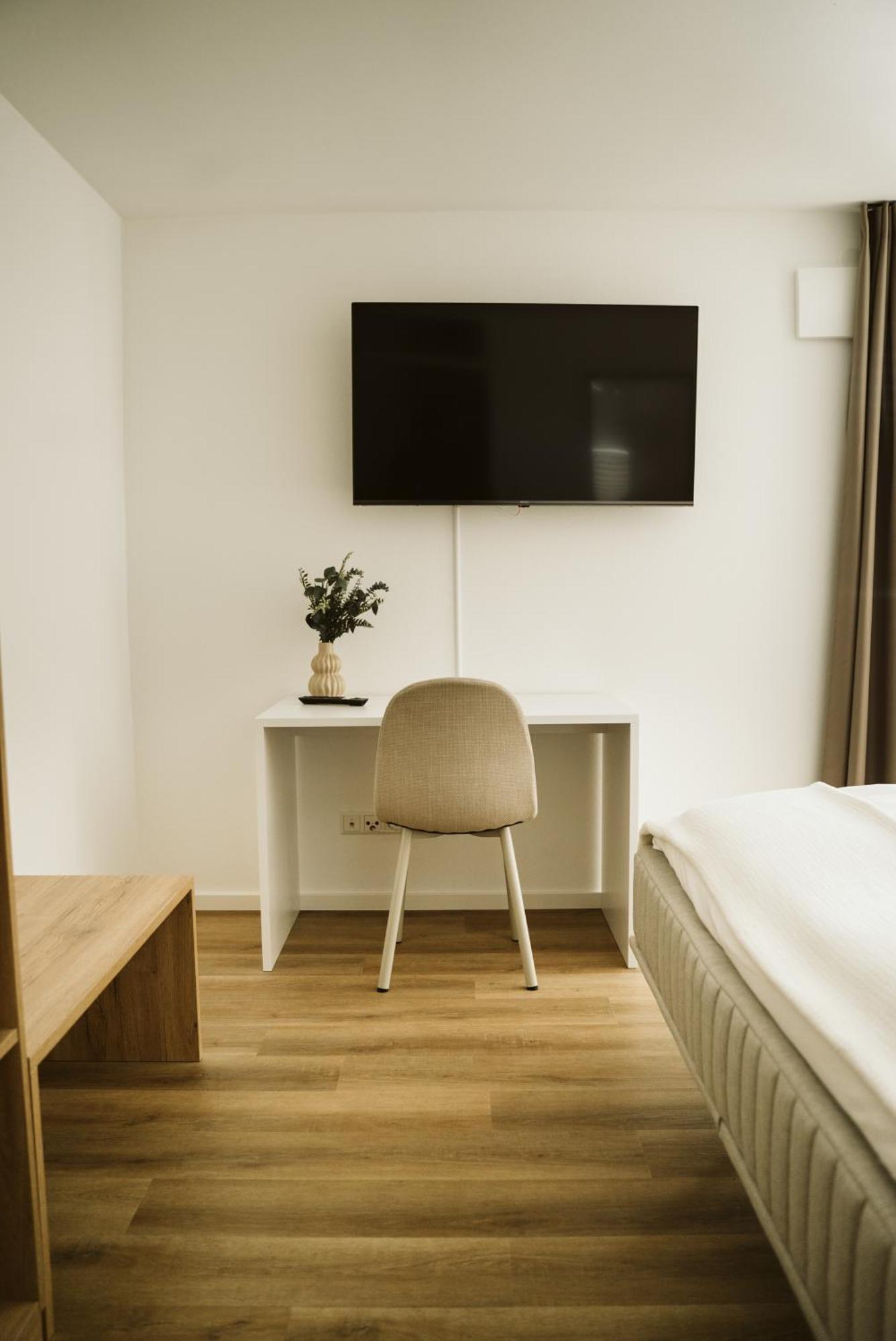 Sedan Apartments 군즈부르크 외부 사진